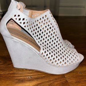 Chinese Laundry Grey Wedge Heels (7.5 M)